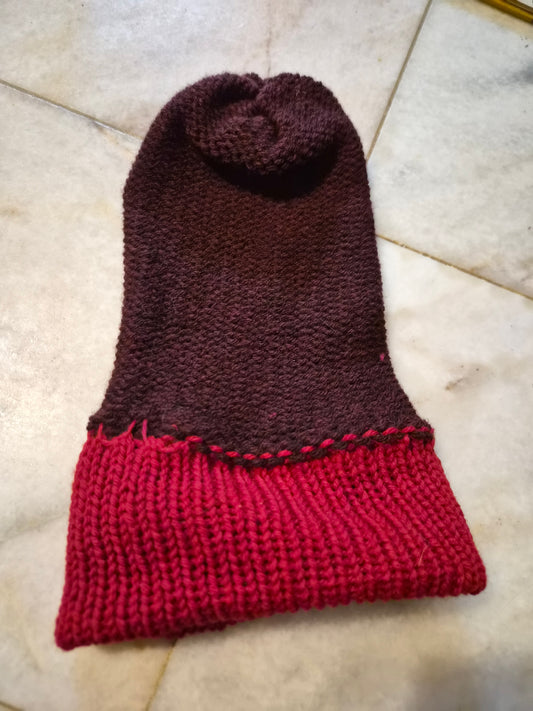Deeply Discounted: Two-Tone Knit Beanie - Burgundy & Red (Sentro/Machine-Assisted)